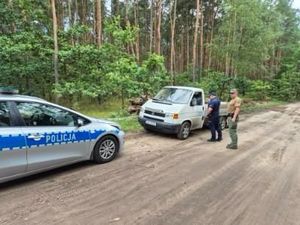 kontrola na obszarach leśnych kierującego pojazdem